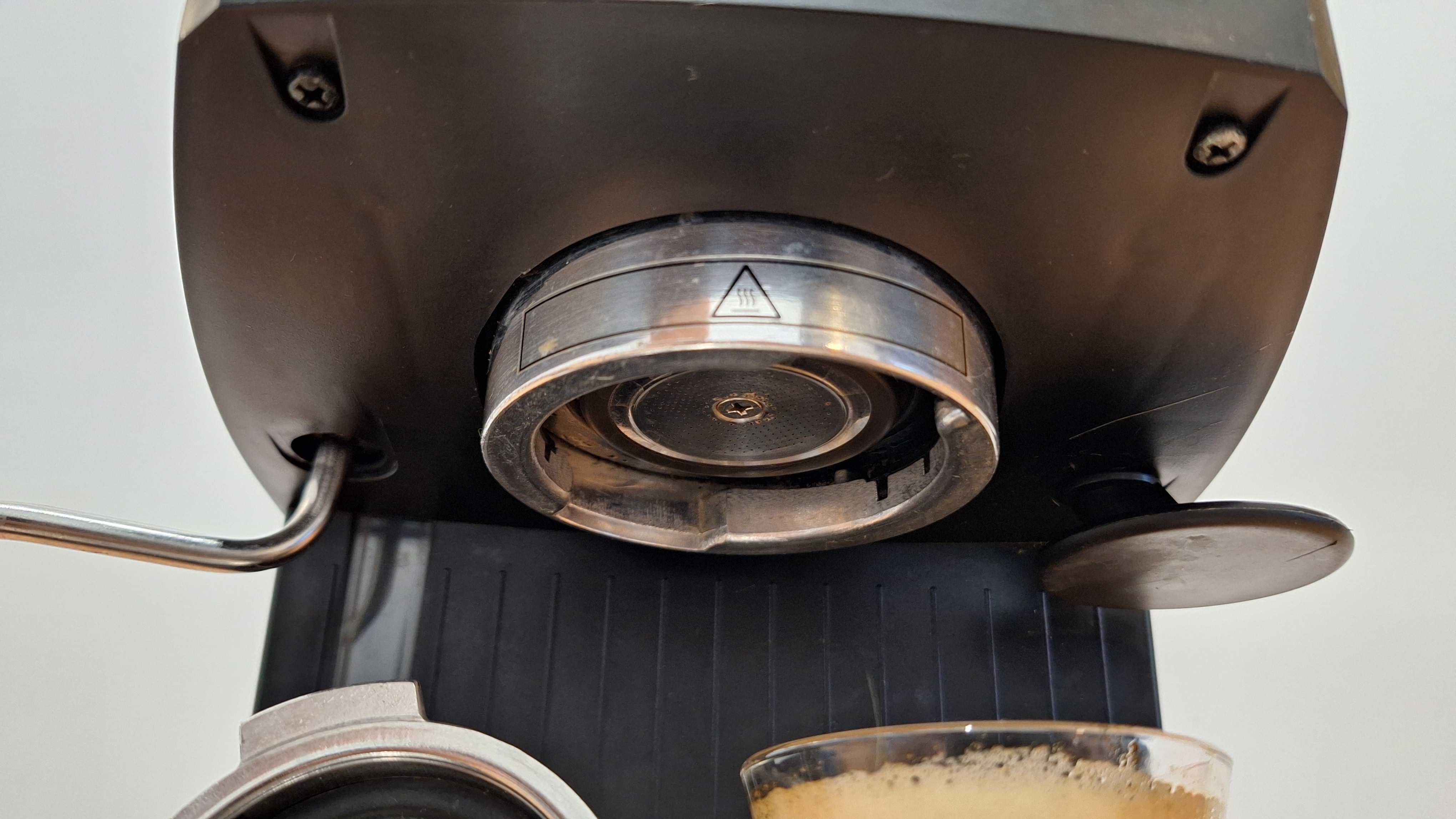 Кафемашина Делонги Delonghi ec156 b