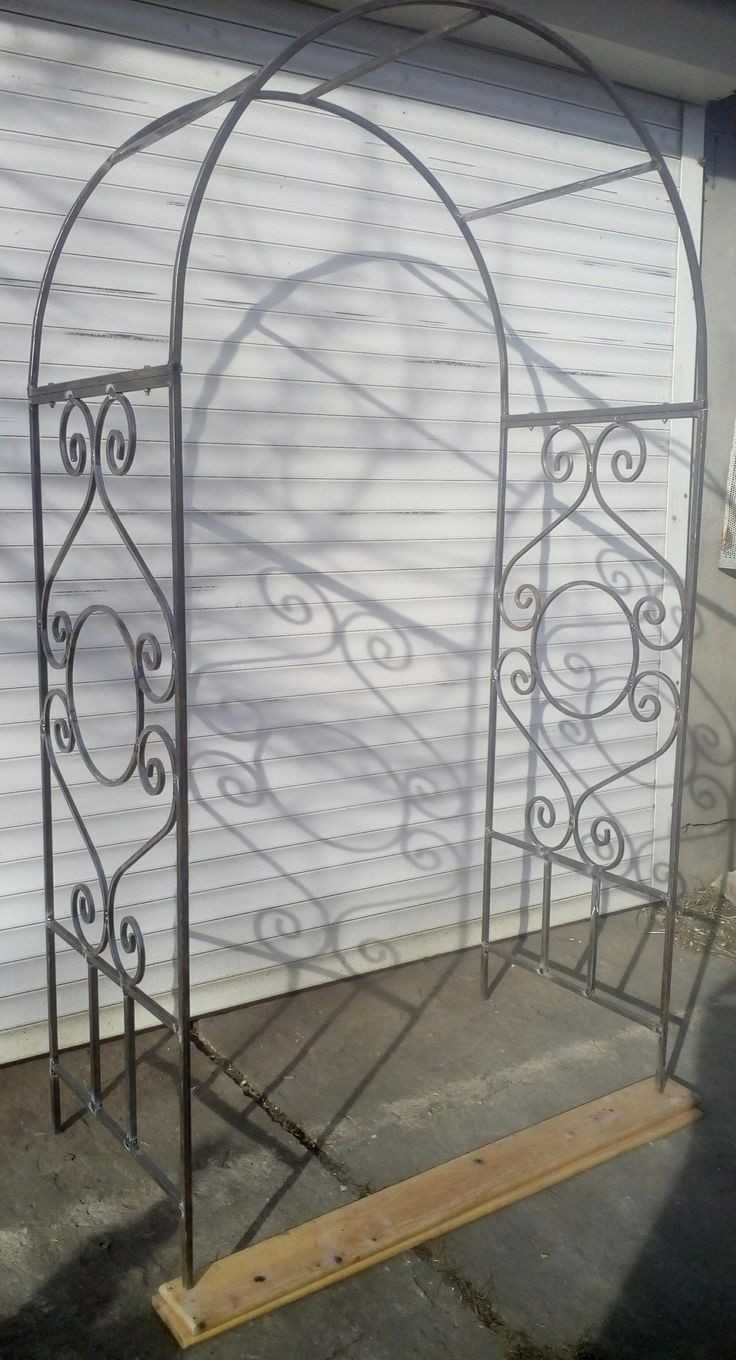 Арки и розариуми от ковано желязо