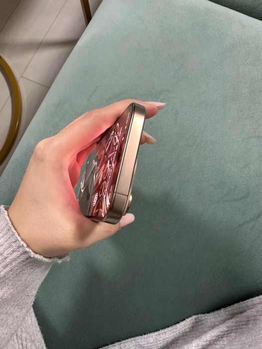 Iphone 16 pro in stare foarte buna