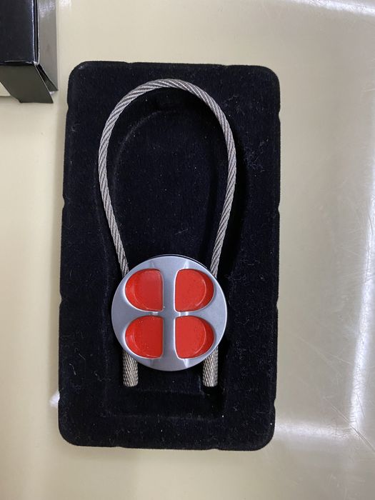 Breloc Ferrari metalic