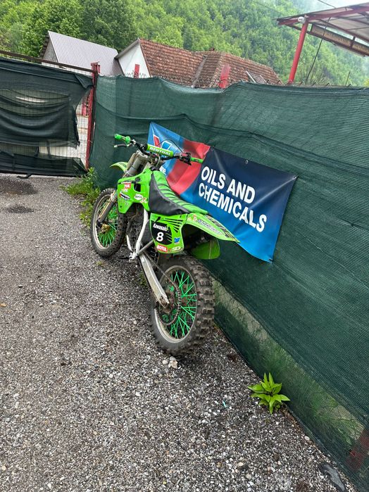 Vând Kawasaki 125cc 2t