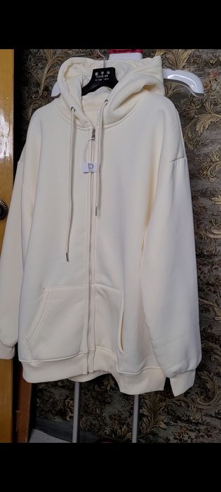Новая тёплая Толстовка с капюшоном
