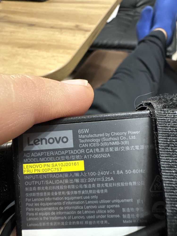 Încărcător laptop  Lenovo 65w