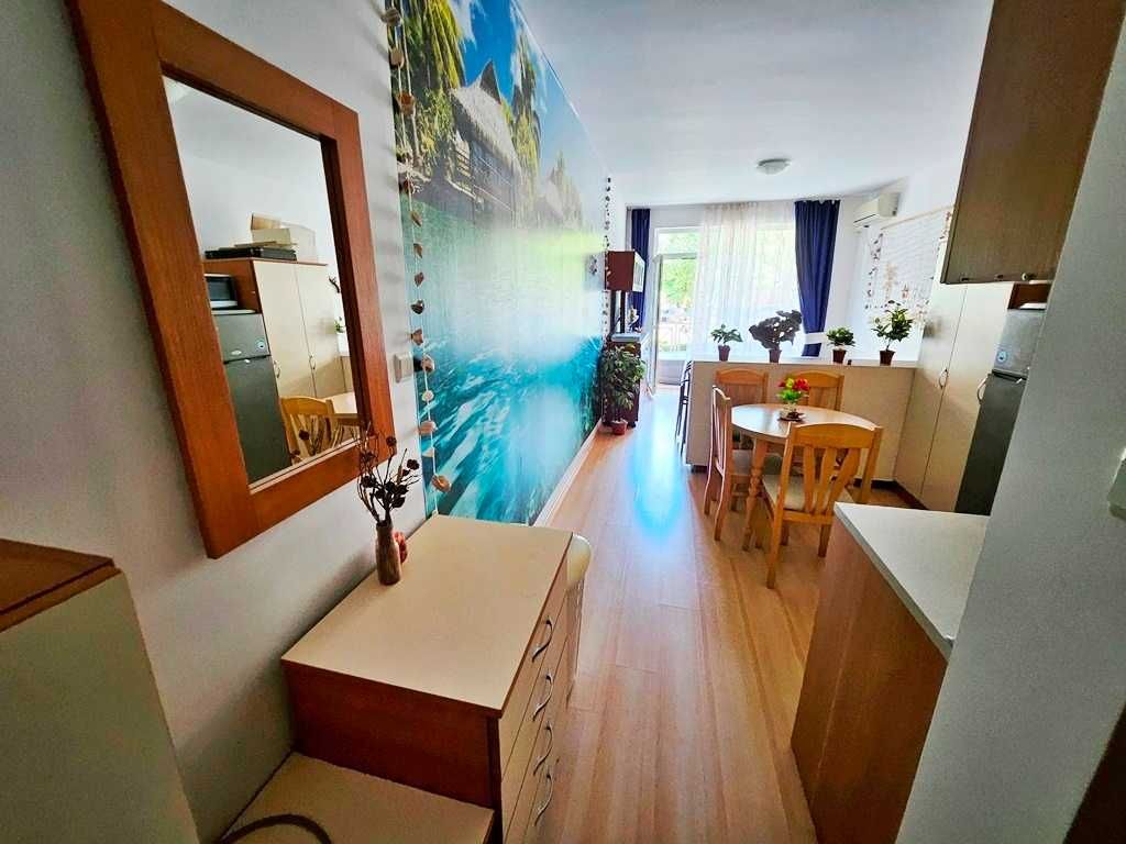 Продава се Едностаен апартамент в к.к. Слънчев бряг - 36 кв.м за 764 €/кв.м - Снимка #8