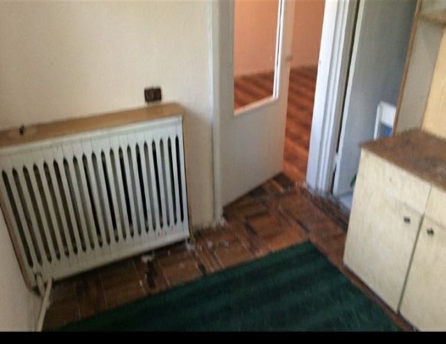 Srochna arendaga 1 xonali uy beriladi faqat oilaga. Feruza massivda