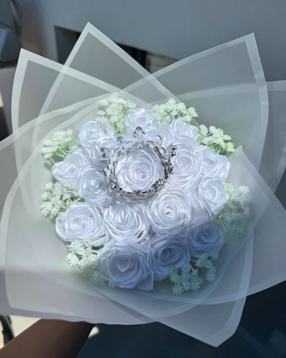 Вечни букети от сатенени розички