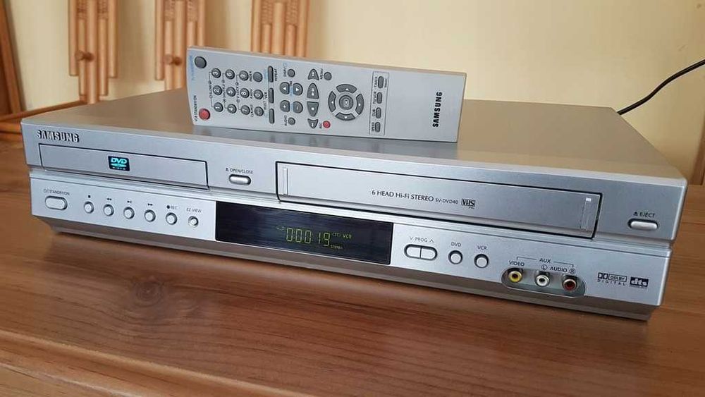 Samsung DVD - VHS video recorder combo nou