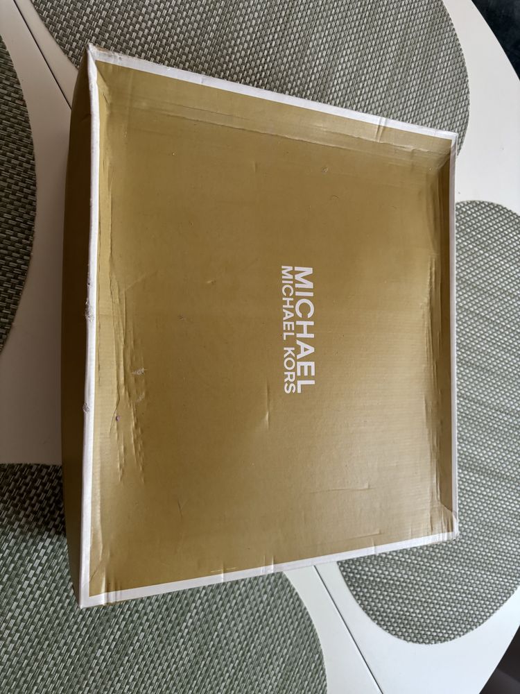 Michael kors обувки