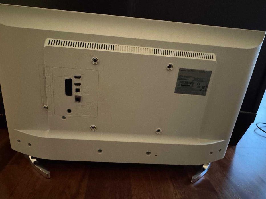 Televizor LED Smart Samsung UE32J4510AWXXH, diagonala 80 cm, HD, alb