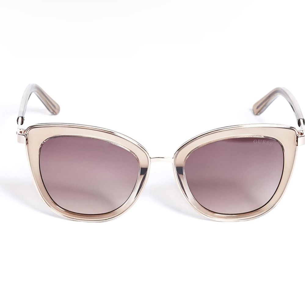 Слънчеви очила авиатор GF FERRE и GUESS тип Butterfly GU7491-57F