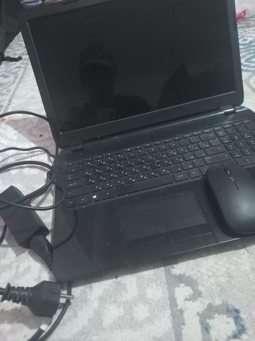 Ноутбук сатылады