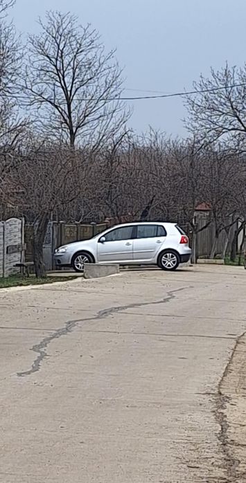 Vand golf5 benzină