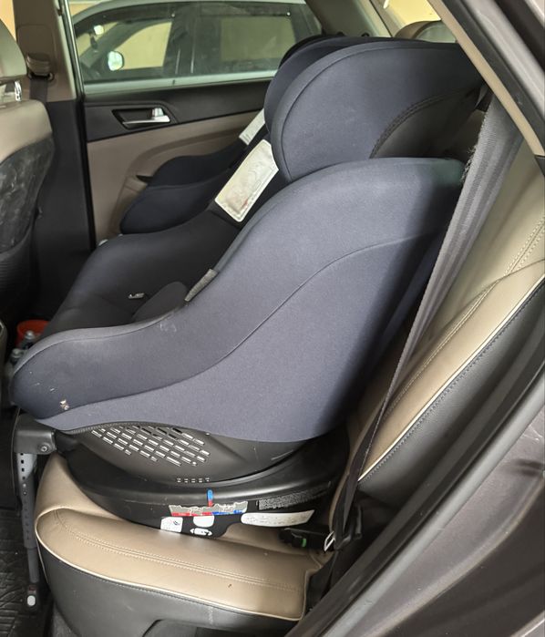 Scaun auto pentru copii Graco Turn2Me