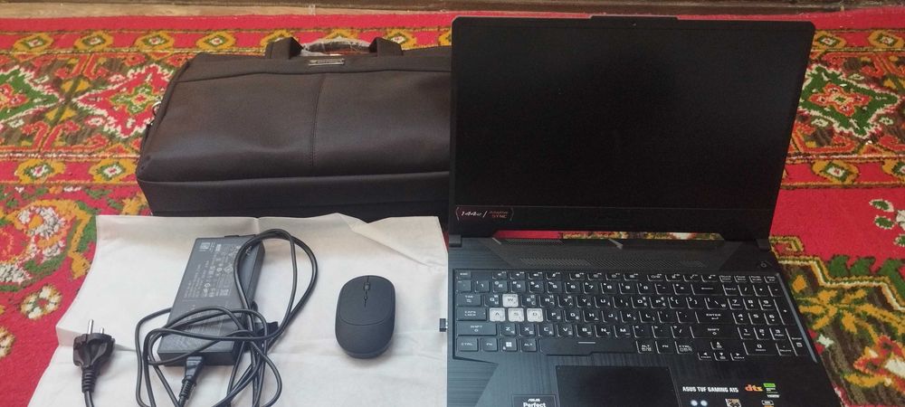 ASUS noutbook tez sotiladi yangi