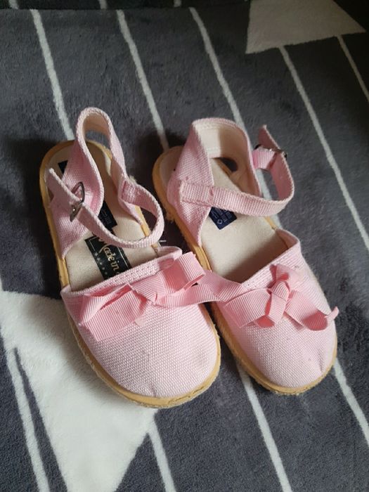 Балетки Zara, одевали дома