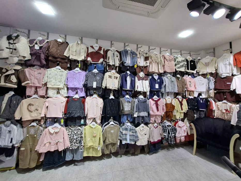 Сдаётся аренда детский магазин одежды