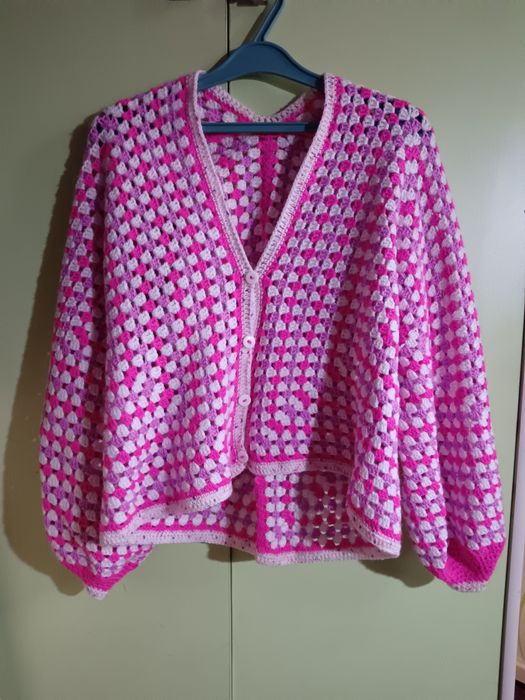 Продам вязанный кардиган ручной работы