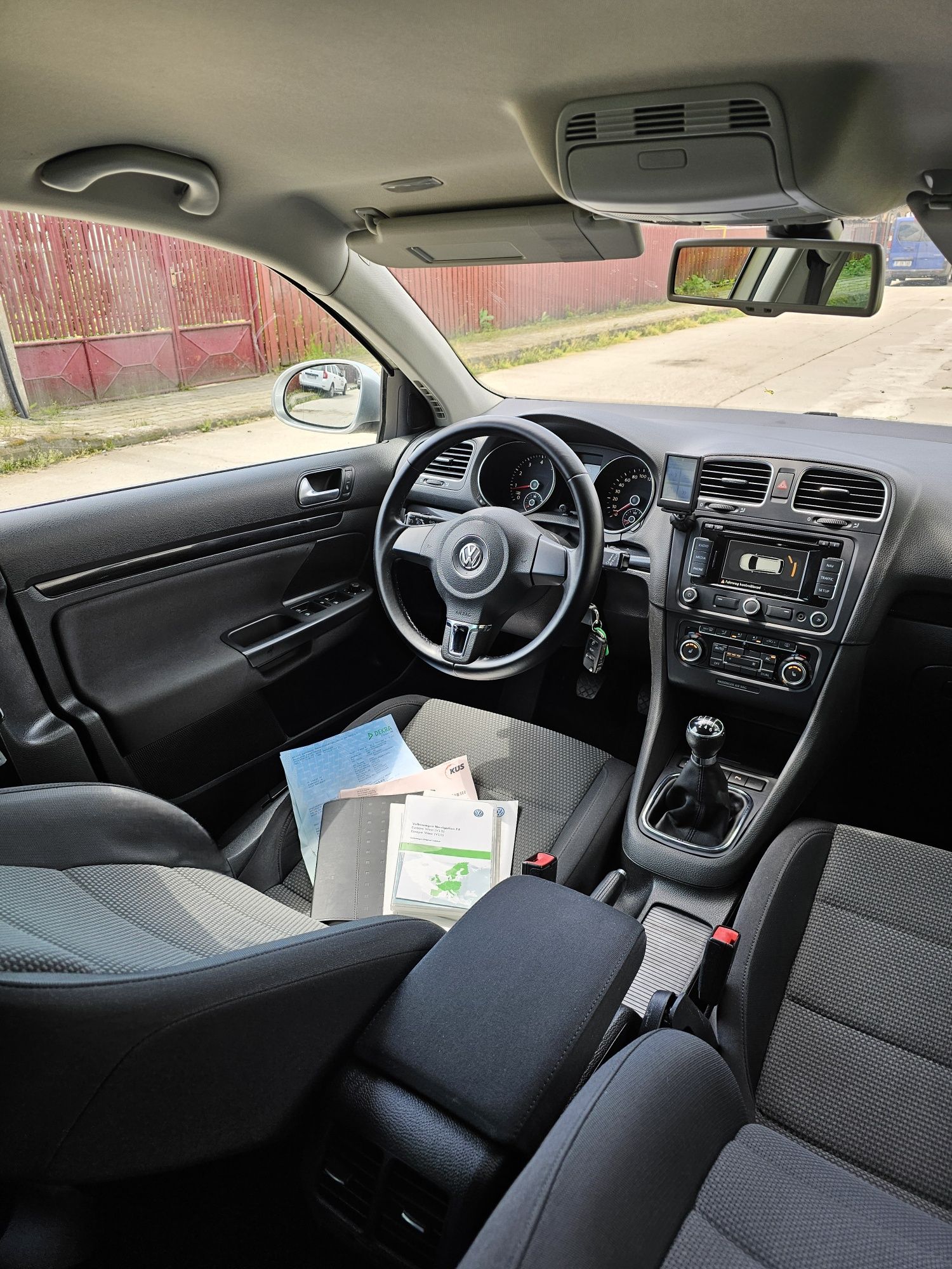 VW Golf 6 1.4TSI NaviTouch SenzoriParcare DubluClima ÎncălzireScaune