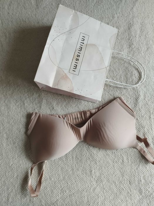 Intimissimi 75 B телесен цвят без банели