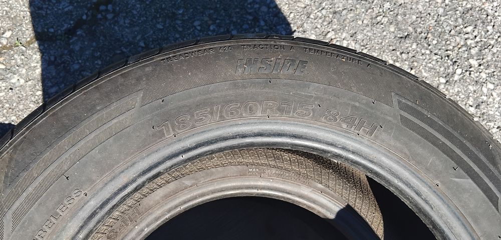 Гуми 185 60 15 Кумхо Kumho 2 броя. Нов внос. Не са нови.
