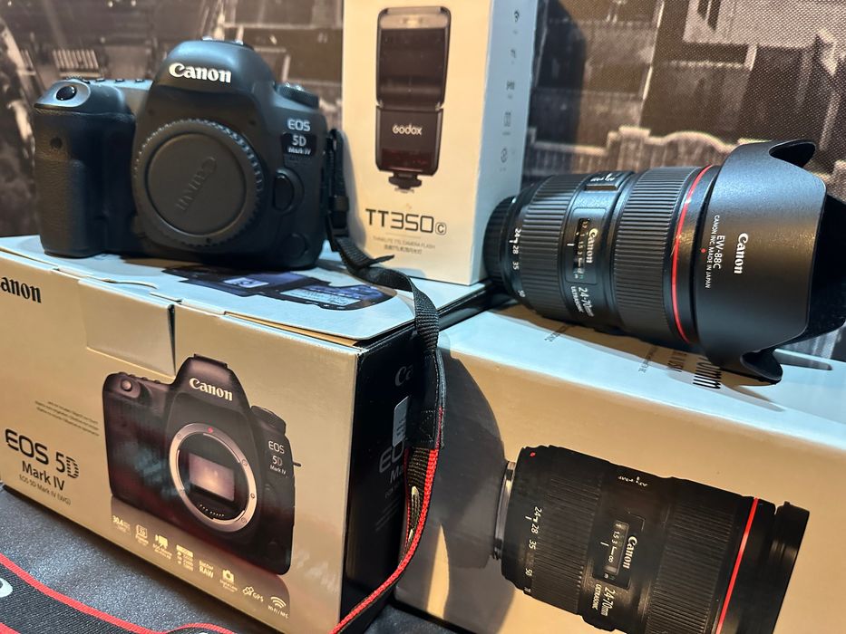 Vând pachet Canon 5D Mark IV+Lentila Canon EF 24-70mm f/2.8 L II USM