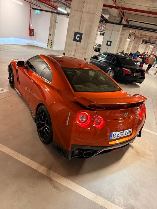 Nissan GTR R35 2017 Black Edition