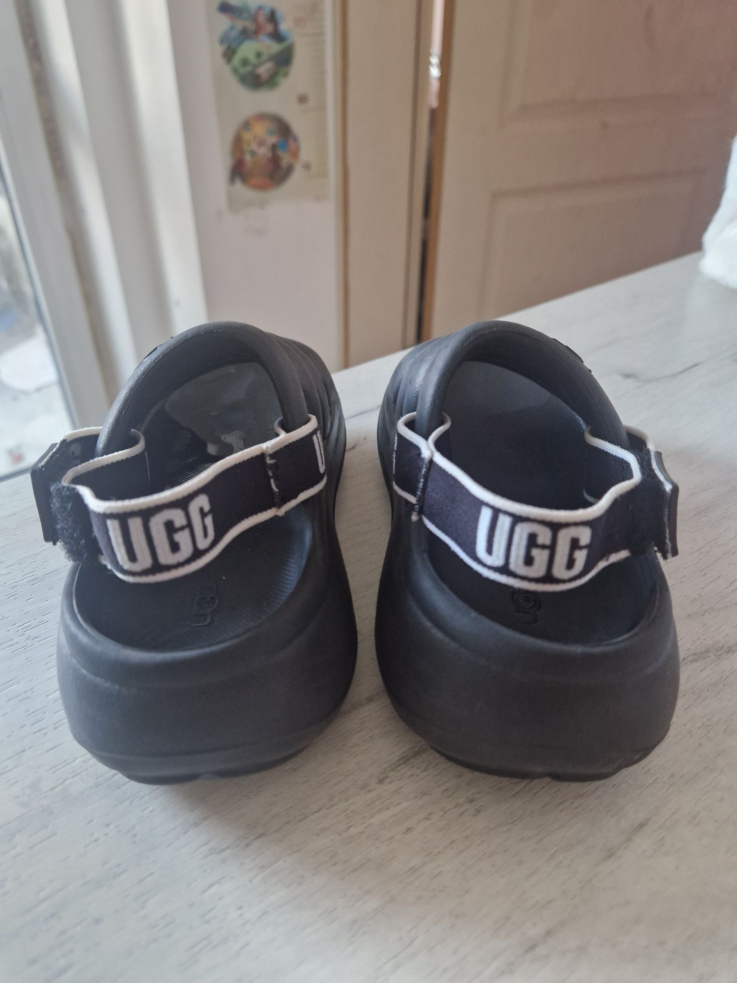 Сандали UGG 28.5