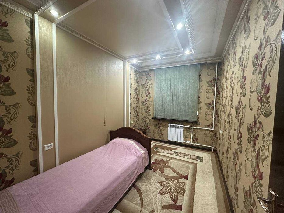 V2300 ПРОДАЕТСЯ 3/4/5 Ор.р: Мехмон ресторан  70м2