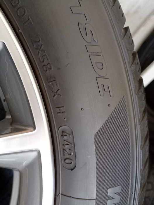 Vând jante BMW seria 5 R17