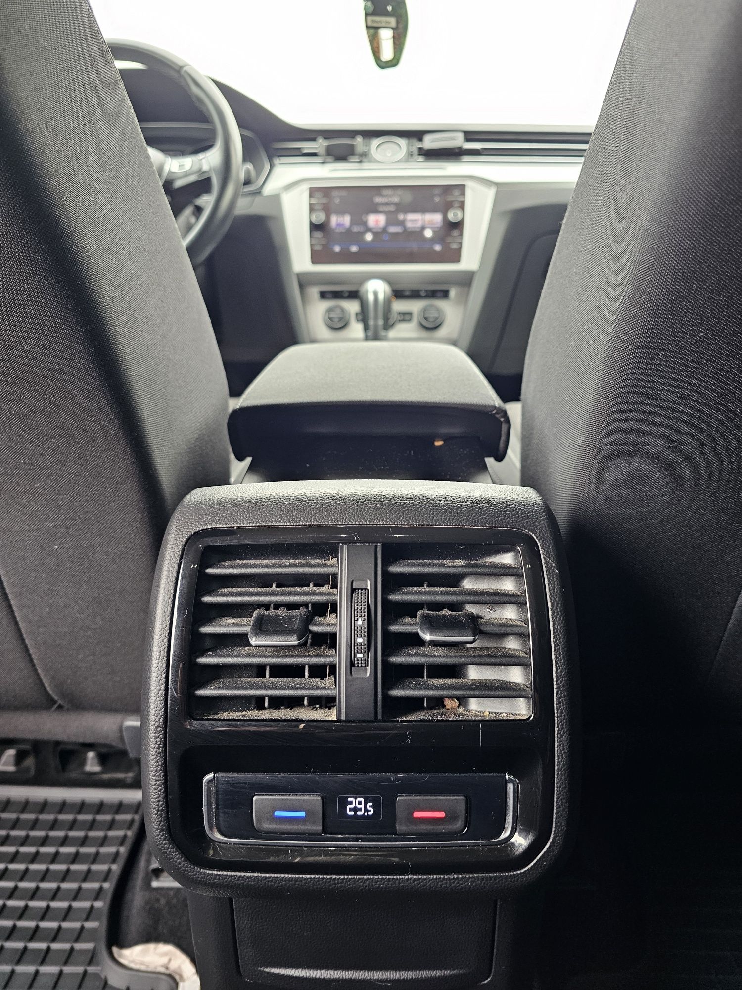 Volkswagen b8 Passat