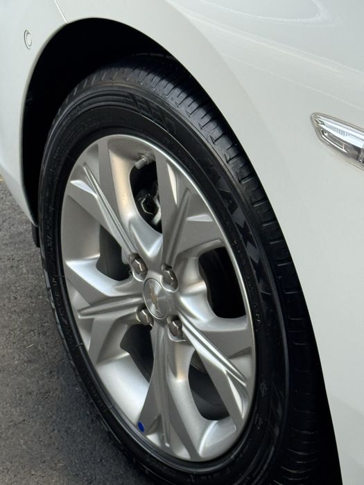 Onix premier plus 6 pazitsiya 17.000Km kraska toza