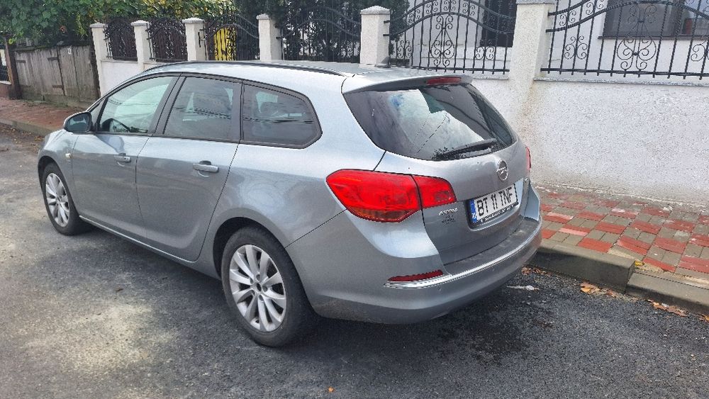 Opel Astra j  1.7 Euro 5 an 2013