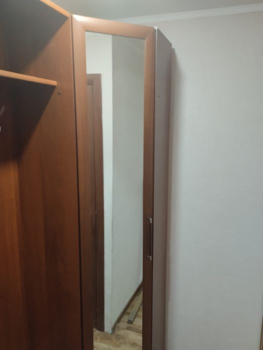 Продам прихожую  в отличном состоянии