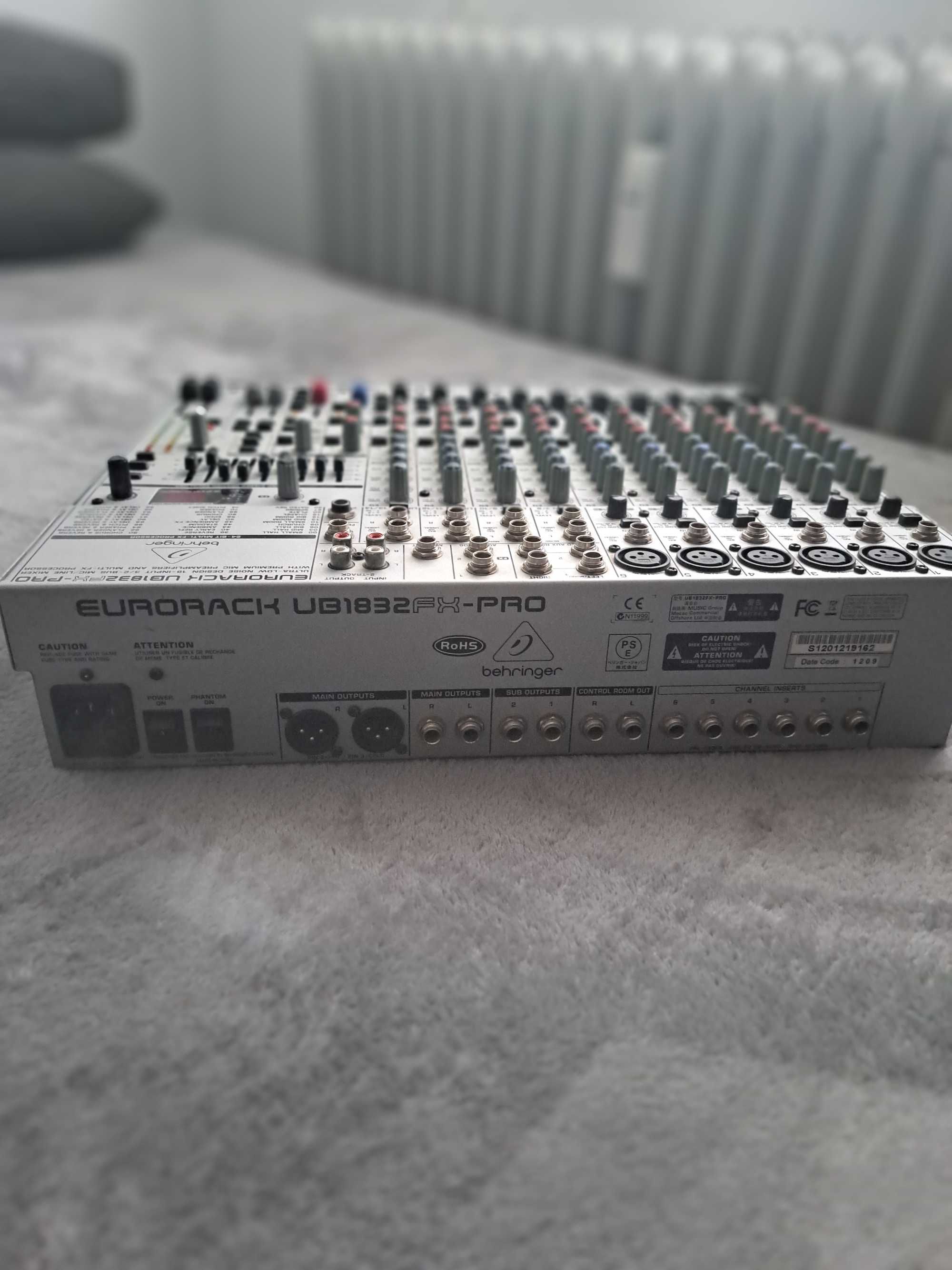 RCF MK4 4 броя и Mishpult Eurorak UB 1832 FX PRO