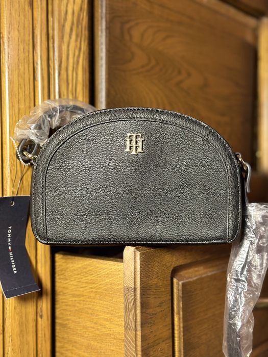 Сумочка Tommy Hilfiger