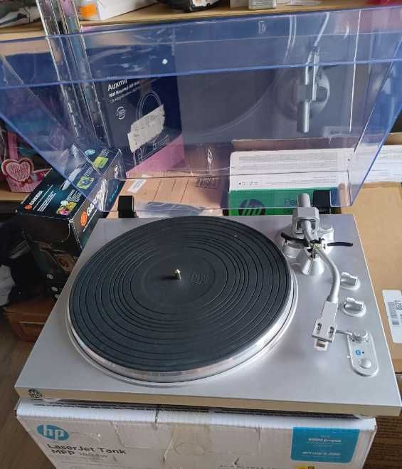 Комплект грамофон и усилвател GPO - PR 100/200