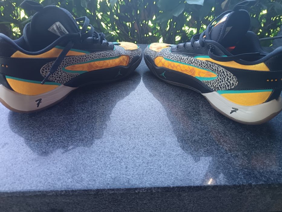 Jordan LUKA 2 Basketball Shoes