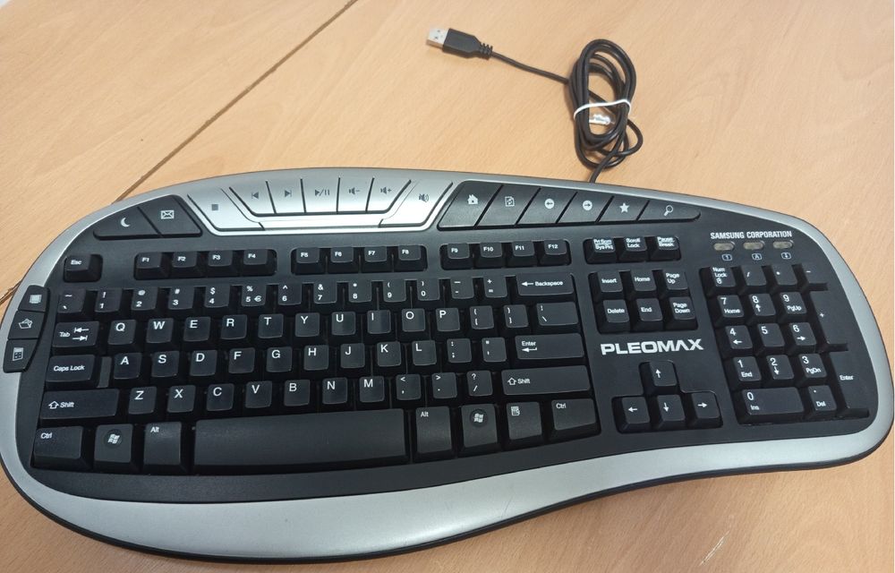 Vand Tastatura Samsung Pleomax pentru calculator