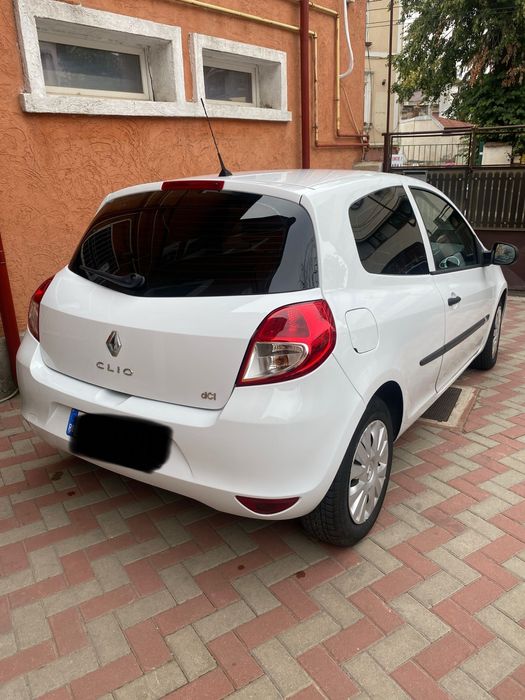 Renaul clio 2011 *diesel*