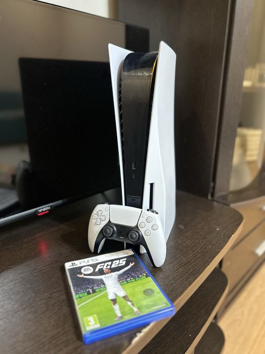 Продам Ps5 с джостиком и fifa 25