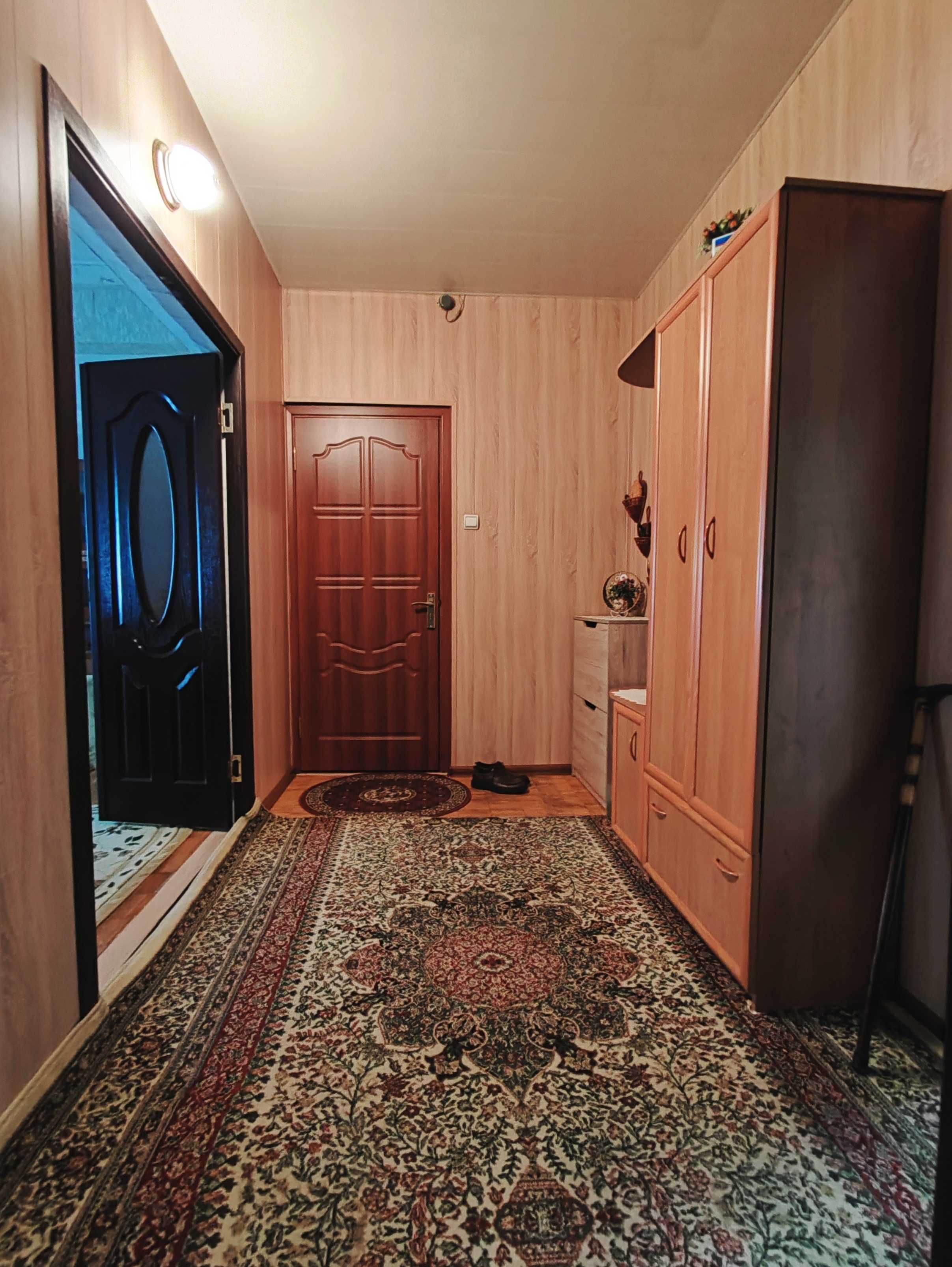 Фархадский Базар, Учтепа-13 Продаётся 3-комнатная квартира 90м²