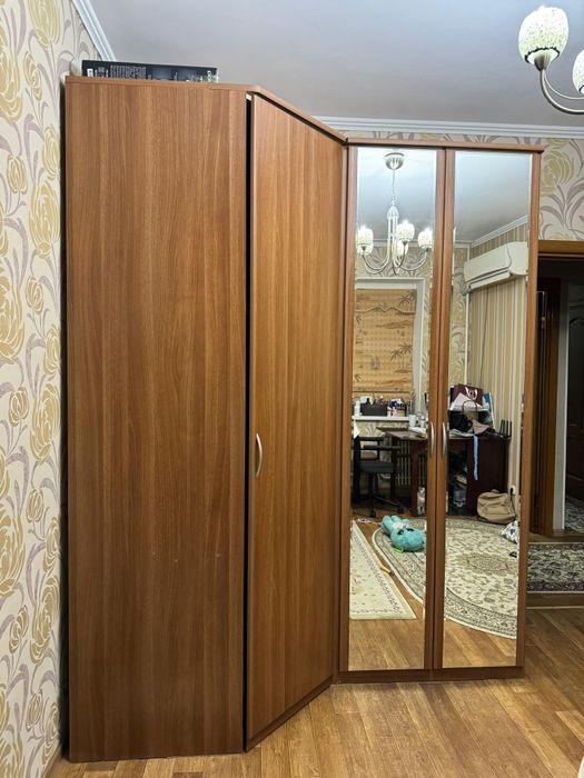 Углвой шкаф фирмы Дятькова.