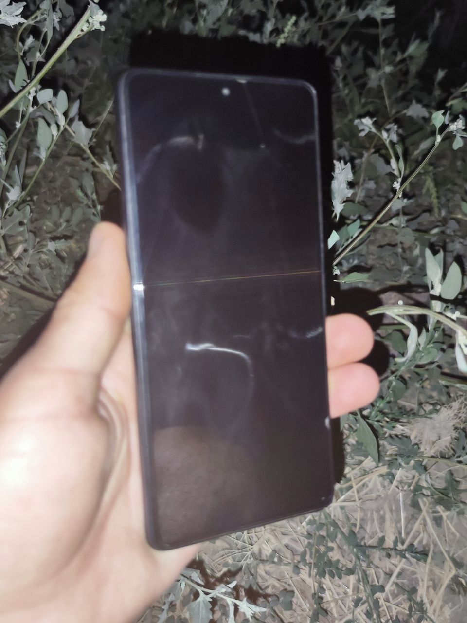 Xiaomi 11T holati yaxshi
