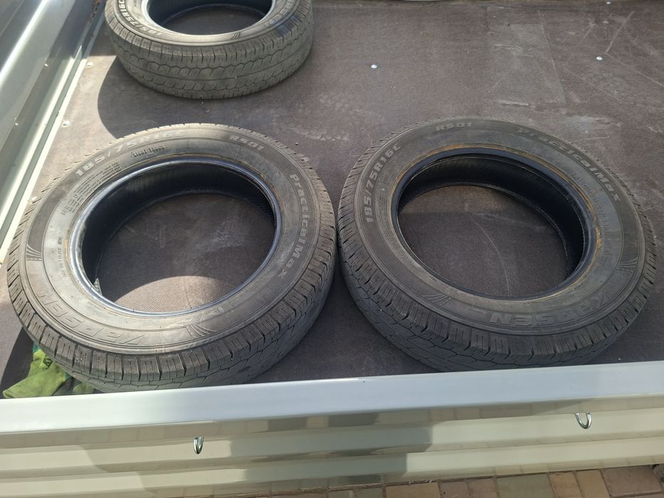 Продам шины на газель 2шт