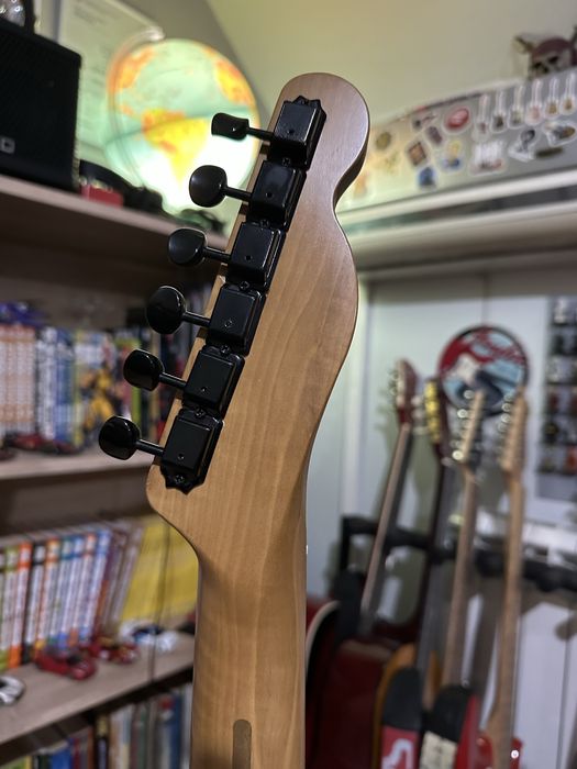 Електрическа китара Eko sunburst stratocaster