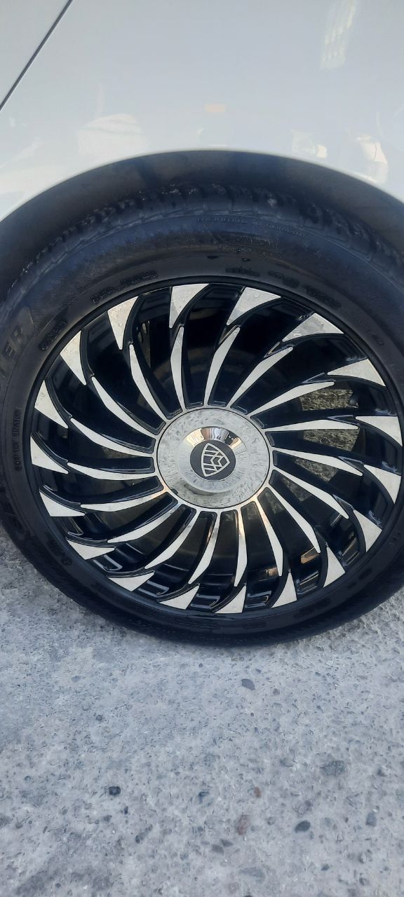 Maybach diska balon R17
