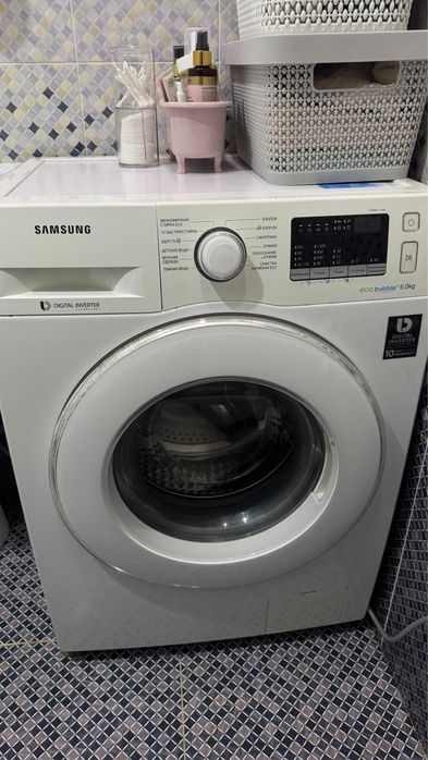 Продам стиральную машинку Samsung