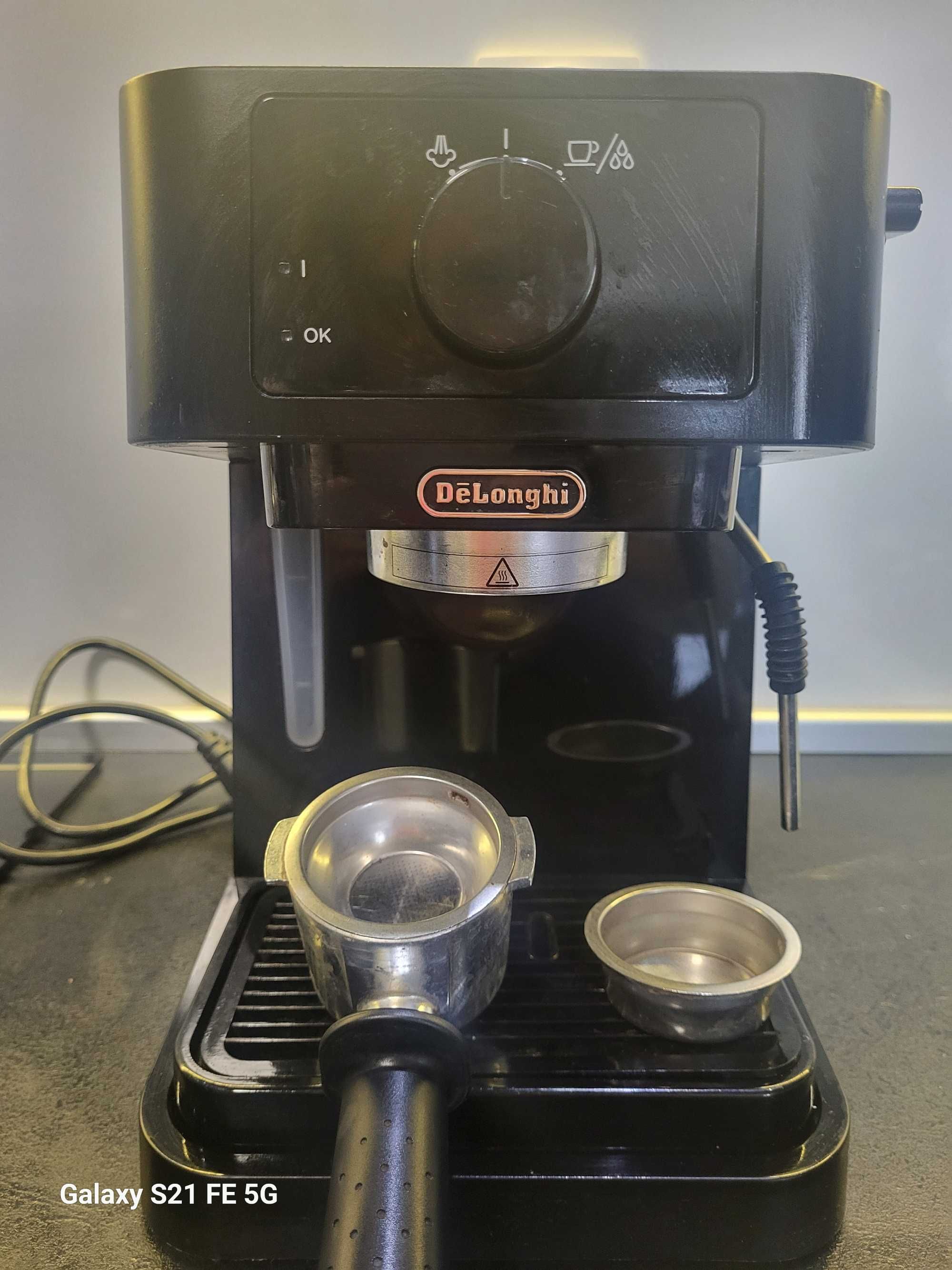 Кафемашина Delonghi EC230BK 1100W 15 BAR