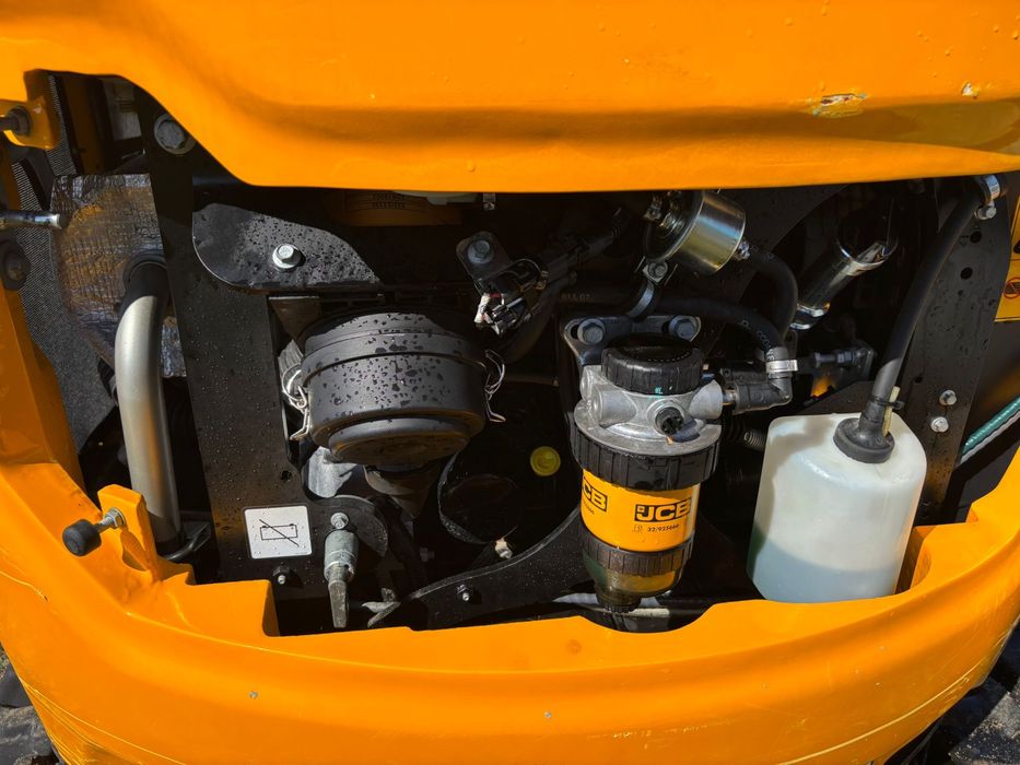 Miniexcavator jcb 18z