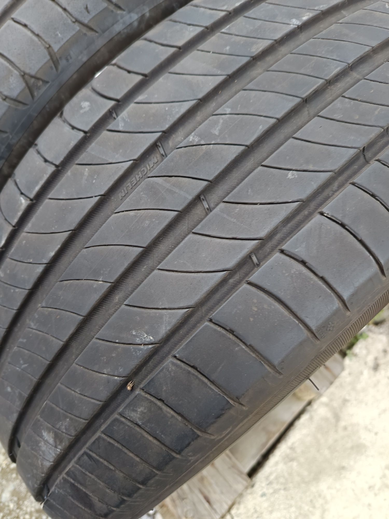 Летни гуми 235 50 R19 MICHELIN Дот 1522